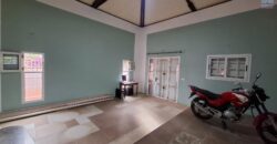 A louer une villa basse de type F4 située dans un quartier calme et résidentiel à Alasora