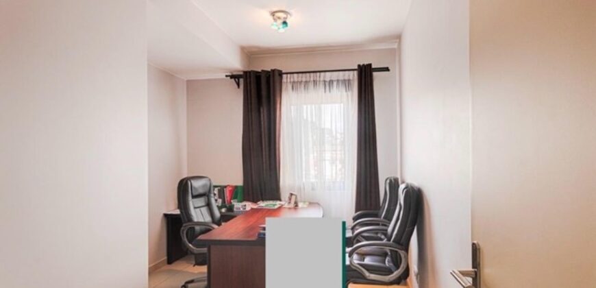 Location d’un appartement T4 situé dans un quartier sécurisé à Cité Planton