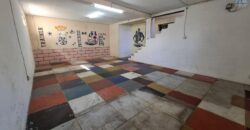 A louer un local professionnel de 49 m2 situé dans le quartier résidentiel de Farango à Analamahitsy