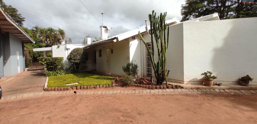 A louer une spacieuse villa F4 située dans un quartier résidentiel calme à Malaza Andoharanofotsy