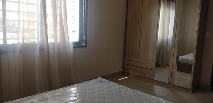 En location un appartement T2 neuf meublé situé dans une résidence sécurisée à 5 minutes de l’aéroport d’Ivato