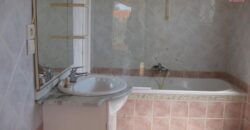 A louer un appartement T4 situé dans une résidence calme et sécurisée à Mandrosoa Ivato
