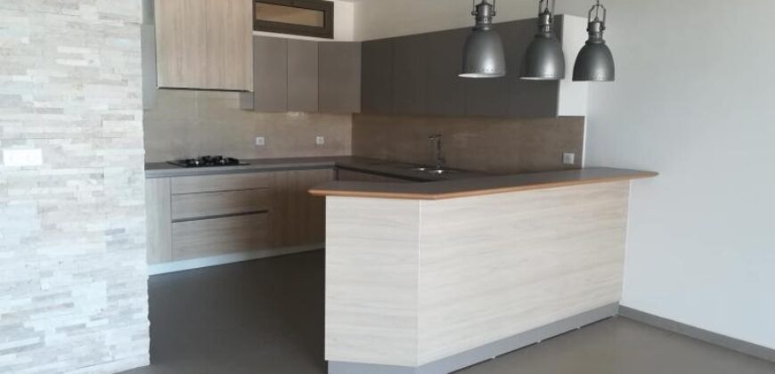 A louer spacieux appartements T5 situés dans une résidence calme et sécurisée à Ambatobe