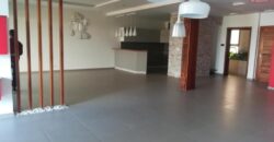 A louer spacieux appartements T5 situés dans une résidence calme et sécurisée à Ambatobe