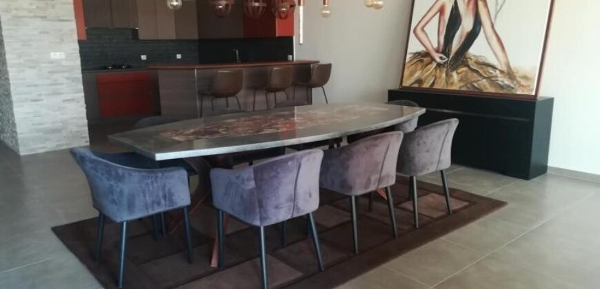 A louer spacieux appartements T5 situés dans une résidence calme et sécurisée à Ambatobe