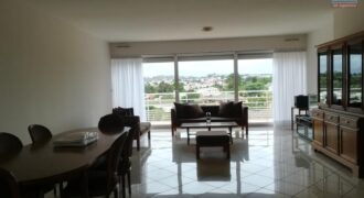 A louer un appartement T4 meublé et équipé situé dans une résidence de standing à Ivandry