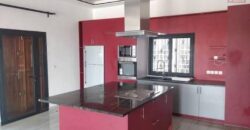 A vendre une belle villa T5 neuve de 170 m2 habitable sur un terrain de 1000m2 située à Ivato