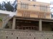 A vendre une villa T3 à terminer située sur un terrain de 600 m2 à Ambatobe