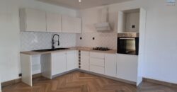 A louer un agréable appartement T4 situé à Androhibe