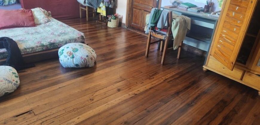 Location d’une villa T4 à usage mixte située dans un quartier très fréquenté à Ankazomanga Antohamadinika