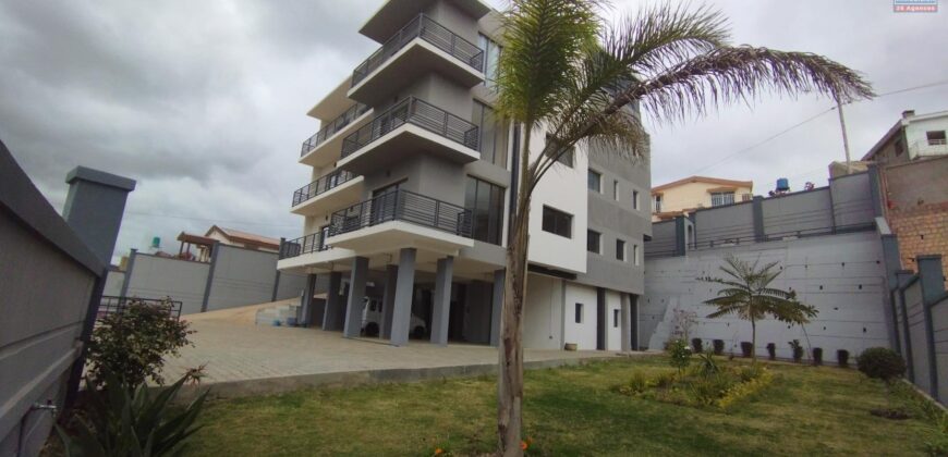 A louer un bel appartement T4 neuf situé dans un immeuble sécurisé à Imerimanjaka