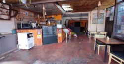 En location un local commercial de 80 m2 situé en bord de route passante en plein centre d’Ivandry