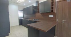 A louer un bel appartement T4 neuf situé dans un immeuble sécurisé à By pass