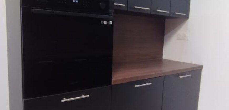 A louer un bel appartement T4 neuf situé dans un immeuble sécurisé à By pass