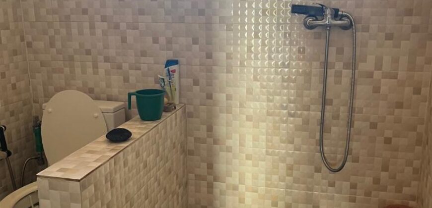 A vendre une villa type F6 située dans un quartier calme à Lazaina Avaradrano
