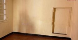 À louer un appartement de type F5 idéal pour bureau ou habitation situé dans un quartier recherché à Ankadifotsy