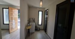 En location appartement T3 meublé et équipé situé à Ivato