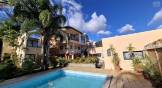 En location appartement T3 meublé et équipé situé à Ivato