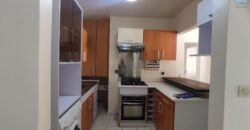 À louer charmant appartement T3 meublé situé dans une résidence sécurisée à Mahamasina