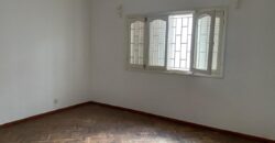 À louer une villa de type F3 avec garage située à Tanjombato