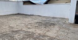 À louer une villa de type F3 avec garage située à Tanjombato