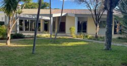 Location spacieuse villa T5 avec jardin et garage située dans la résidence Bonnet à Ivandry