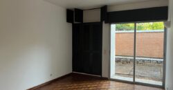 Location spacieuse villa T5 avec jardin et garage située dans la résidence Bonnet à Ivandry