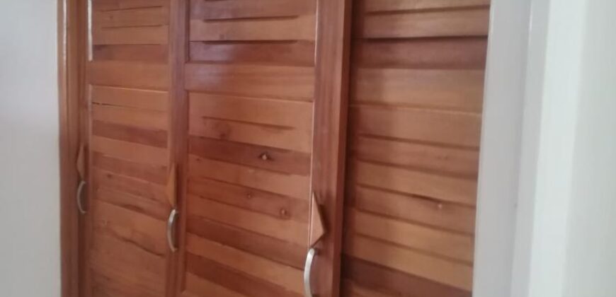 À louer un agréable appartement T4 dans un quartier résidentiel calme à Ampandrianomby