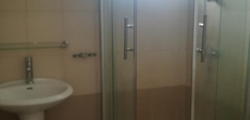 À louer un agréable appartement T4 dans un quartier résidentiel calme à Ampandrianomby