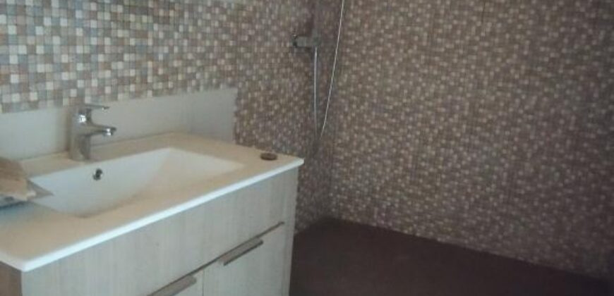 Location d’une villa style traditionnel de type F5 située à Andranomena- Ambohibao
