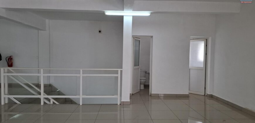 Location d’un entrepôt de 480 m2 situé dans une enceinte sécurisée à Ambolokandrina