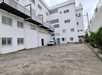Location d’un entrepôt de 480 m2 situé dans une enceinte sécurisée à Ambolokandrina