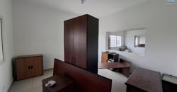 À louer deux bureaux spacieux situés à Ambolokandrina