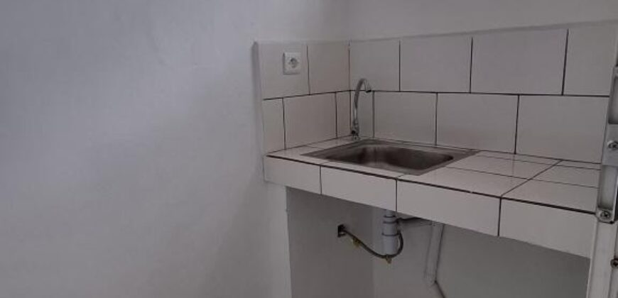 Location deux bureaux de 105.25 m2 chacun situés à Ambolokandrina