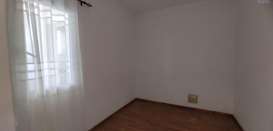 À louer charmant appartement T3 situé dans un immeuble calme et sécurisé à Ivandry