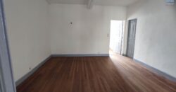 Location d’un appartement en duplex T4 situé en plein centre-ville de Behoririka