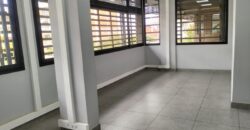 À louer un grand bureau de 508 m2 situé dans un immeuble sécurisé à Ankorondrano