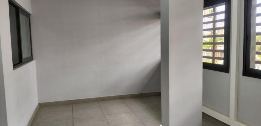 À louer un grand bureau de 508 m2 situé dans un immeuble sécurisé à Ankorondrano