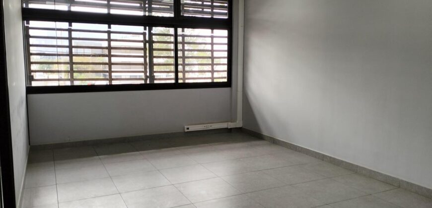 Location d’un local professionnel de 251 m2 situé au coeur d’un quartier d’affaires dynamique à Ankorondrano