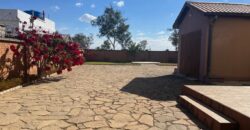En vente villa T6 sur un terrain de 800 m2 située Andranovelona Ilafy