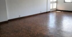 À louer un agréable appartement situé en plein centre-ville à Analakely