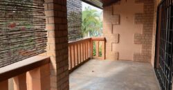 À louer une grande villa T5 meublée située dans un quartier résidentiel calme à Ambatobe