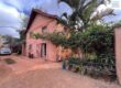 À louer une grande villa T5 meublée située dans un quartier résidentiel calme à Ambatobe