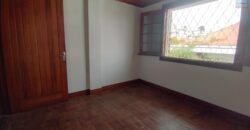 À vendre une charmante villa T5 sur un terrain de 1000 m2 avec une vue imprenable située à Fort Votron