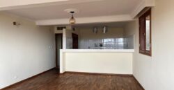 À louer un spacieux appartement T4 situé proche du centre-ville à Ambatovinaky