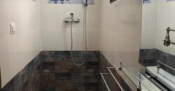 À louer un spacieux appartement T4 situé proche du centre-ville à Ambatovinaky