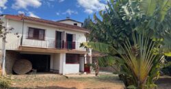 Vente d’une petite villa de 60 m2 sur un terrain de 1485 m2 située dans un secteur calme à Ambatomaro