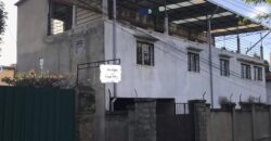 À vendre une villa polyvalente en cours de finition située au cœur de Betongolo