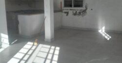 À vendre une villa polyvalente en cours de finition située au cœur de Betongolo
