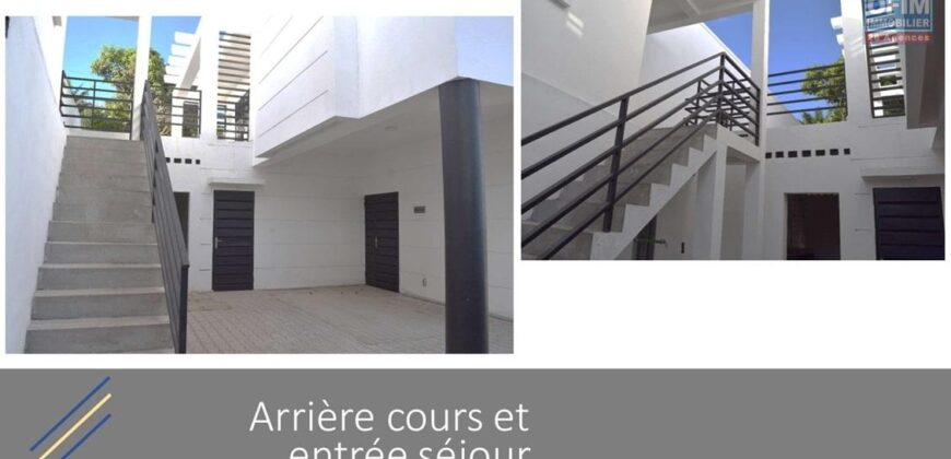 Location d’une belle villa moderne de type F5 avec piscine située à Anosiala Alakamisy